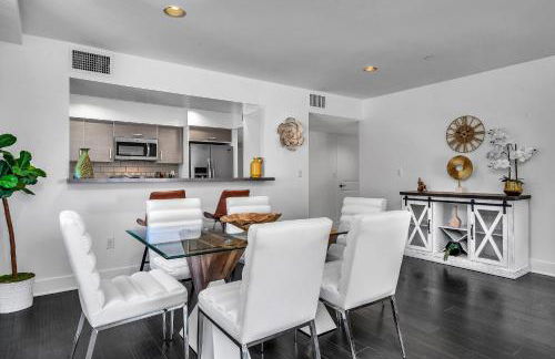 Amazing & Spacious in Heart of Santa Monica- Easy Access to ALL Tourist attractions - Foto 30