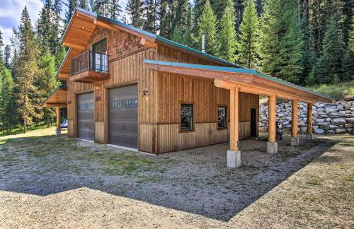 Waterfront Log Home with 95 Acres on Yaak River - Foto 28