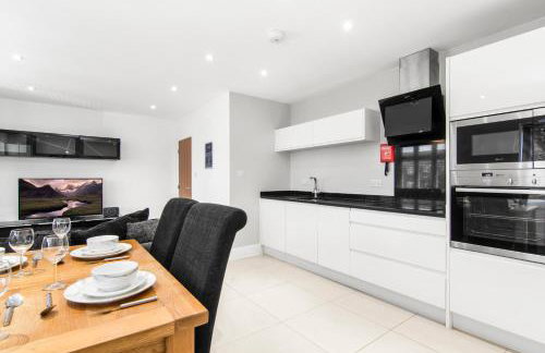 Luxury Apartment in Town Centre with Free Gated Parking - Foto 1