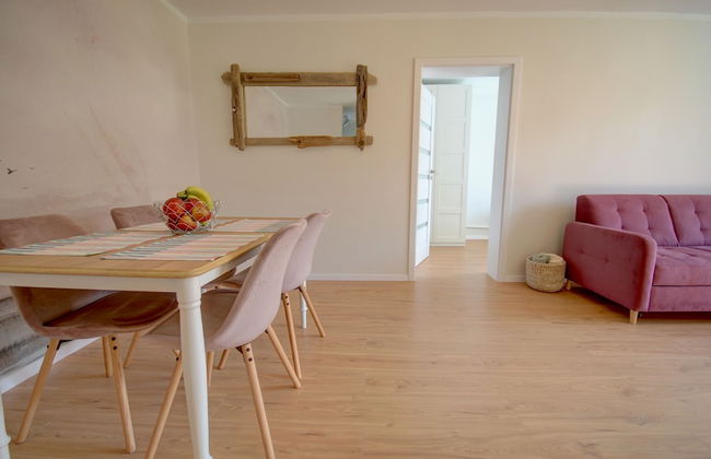 HelApart - Bella - Photo 1