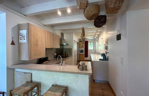 La Maison du Petit Hérisson de 170 m2 avec jardin parking accueil de 6 personnes barbecue - Foto 7