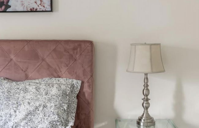 Lakeshore 3BR 2 5BA Townhome 1 min to the Beach - Photo 7