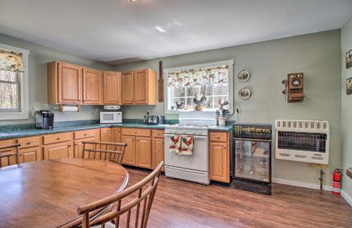 Spacious Mtn Cabin on 7 Private Acres in Athol! - Foto 13