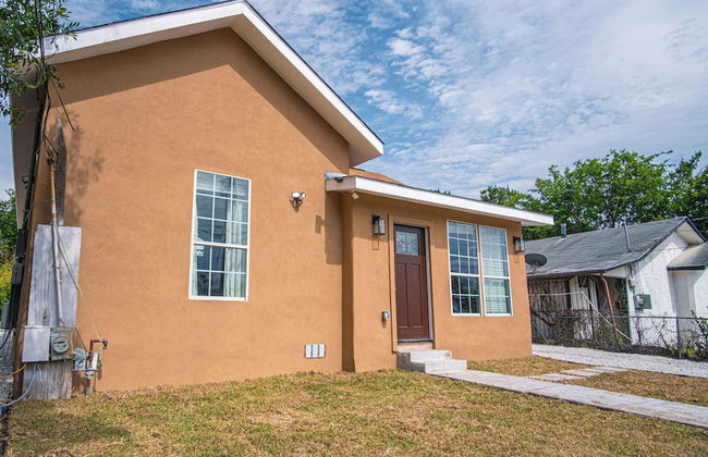 Charming 3br/2ba Gem Close to Downtown/ Riverwalk - Foto 19