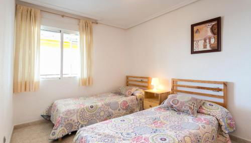 Beachside Apartment with Beautiful Sea Views - Foto 4