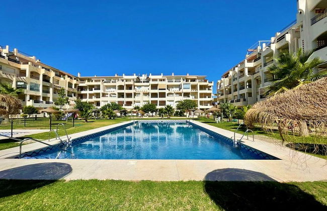 Apartment in Roquetas Near Playa Serena Beach - Photo 21