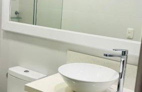 Apto Encantador com Lareira, piscina e jacuzzi - Photo 15