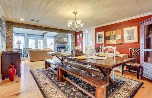 Large Deck: Luxe 6-Acre Retreat in Dahlonega! - Photo 7