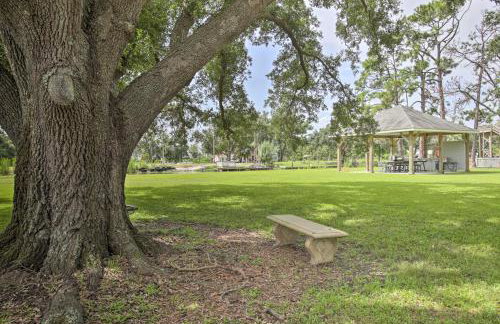 Theriot Camp Outdoor Dreaming Retreat with Dock! - Foto 28