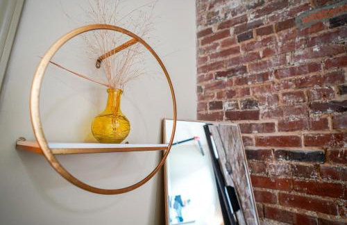 Industrial Escape 2bd 2bath - Photo 32