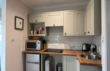 The Hen House - Photo 13