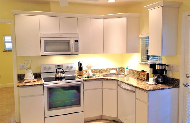 Siesta Palms By the Beach - Photo 29