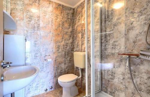 Apartment Fontana-1 by Interhome - Foto 17