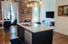 The Luxe Building- 2 Bedroom Apartment in Metropolis - Photo 10