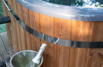 Pine Tree House with Hot tub & Sauna - Foto 17