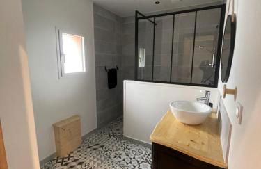 Gîte Ancien Atelier - chemin de halage - Foto 3