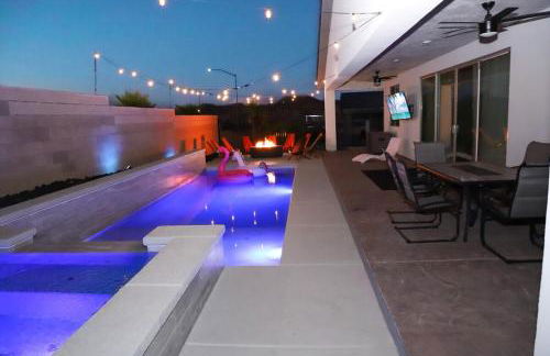 Game Room - Heated Pool & Spa - Fire Pit - Golf - Foto 8