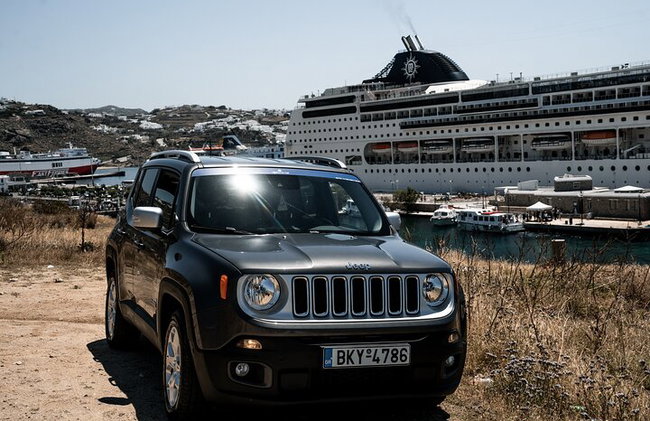 Serviços de transporte no aeroporto de chegada/partida de Mykonos - Foto 3