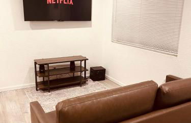 Cozy 2-BR Retreat in Kingman, AZ - Photo 21