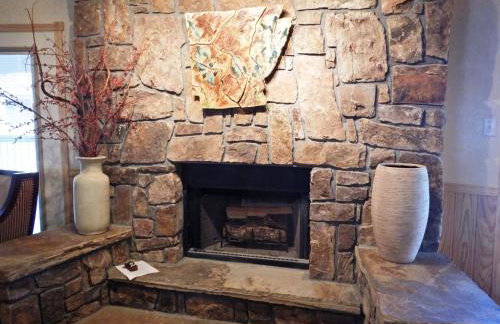 C21, Three bedroom, three bath log-sided, luxury Harbor North cottage with hot tub cottage - Foto 4