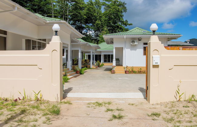 Macmillan's Holiday Villas - Foto 40