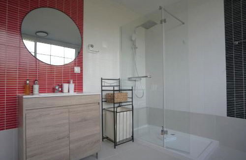 Ozeanica Heights by LovelyStay - Foto 19