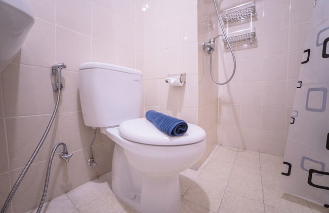 Cozy Apartment at Parahyangan Residence with Direct Access to Swimming Pool - Photo 27