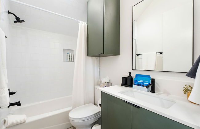Stylish 2 Bedroom Retreat in South Austin - Foto 17