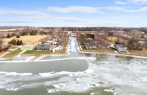 Hot Tub, Lake Access, and Dock Port Clinton Retreat - Foto 42