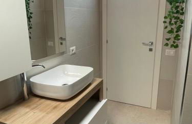 Vesux Apartments - Photo 10