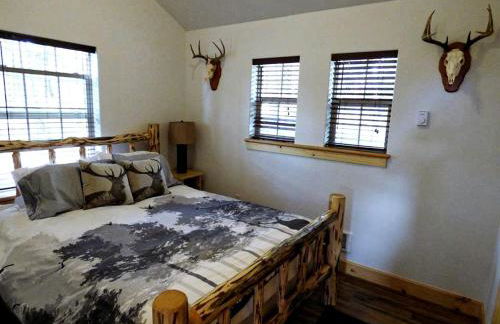Inviting Family-Friendly Cabin Rental for Four on Flathead Lake in Montana - Foto 11