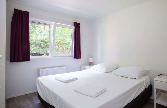 Beautiful House With Covered Terrace, Located in a Holiday Park in Rhenen - Photo 33