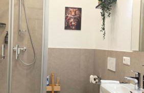 Black Forest -5- I Design-Apartment I 2 Etagen I Terrasse & Balkon mit Ausblick I Boxspring I Nespresso - Foto 4