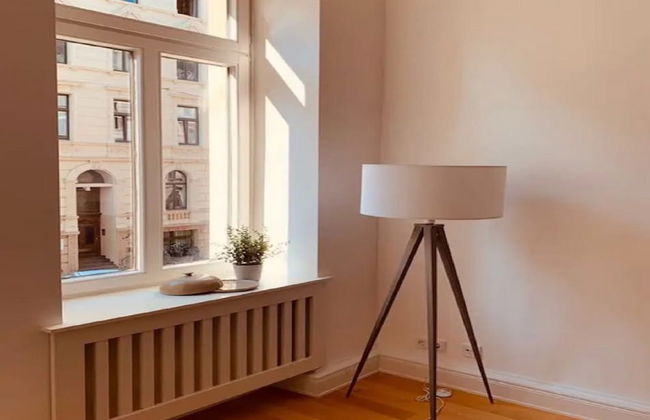 Inviting Holiday Home With Balcony or Terrace - Foto 35