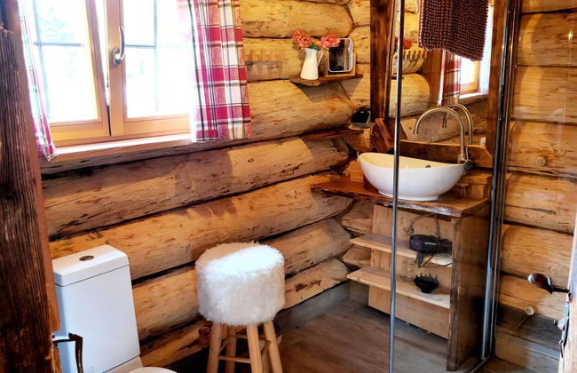 Nice Chalet in Klagenfurt With hot tub - Foto 17