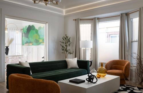 Luxe Victorian Retreat • Walk to Downtown - Foto 1