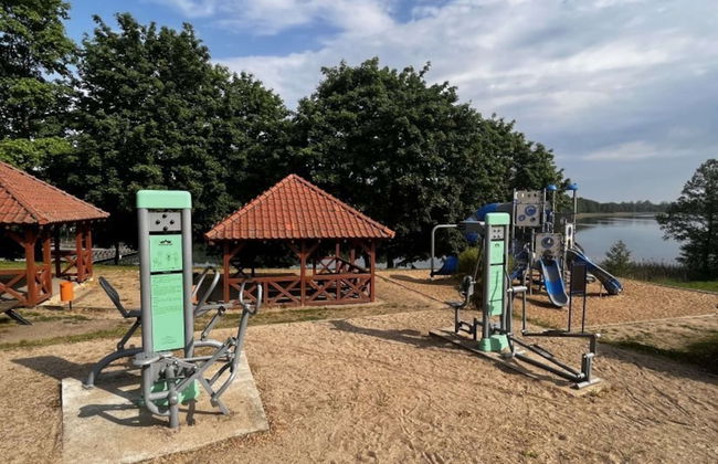 Cottage With Fireplace, Right on the Lake, Ryn - Foto 17