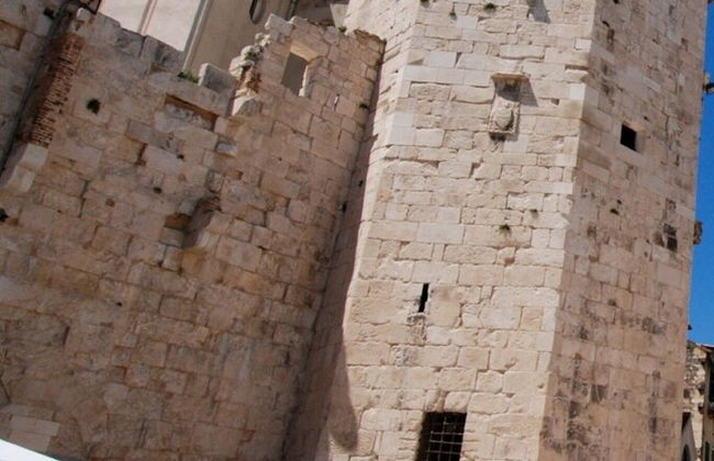 Cool Attic apt w Gallery, in the Heart of Split - Foto 40