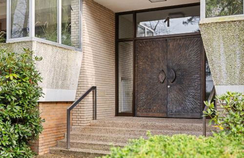 Stilvolle Stadtoase, 116 qm, Parkblick, Wassernah, Parkplatz - Foto 9