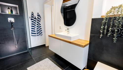 Fachwerk Boutique-Hotel 1 - Foto 2, towels, Shower