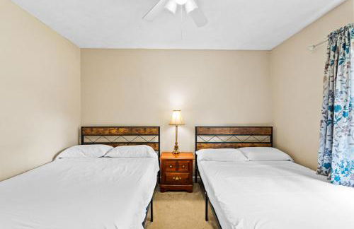 Lilburn Gateway with Game Loft, Fire Pit, Stone Mountain - Foto 37