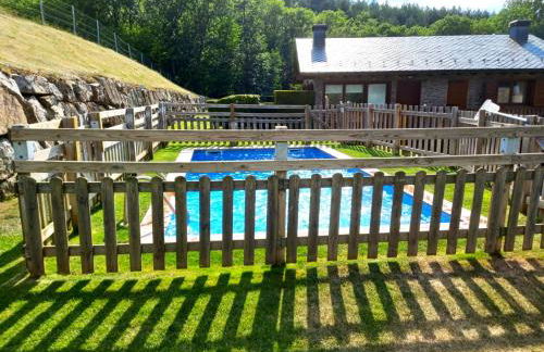 Preciosa planta baja con piscina - Foto 3