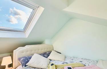 Large Double Room with Private Bathroom West Zone 3 Free Parking - Foto 4