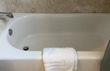 Boutique Stay - Near Beach, PSP4, Billiard or PingPong, Fire Pit, Private Yard - Foto 37