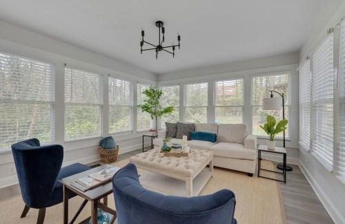 Cozy Fully-Renovated 2 BRM 2 Bath Near North Hills - Foto 14