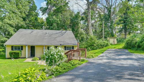 Lake George Townhome with Deck 2 Mi to The Outlets! - Foto 3