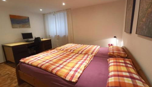 Möbliertes Apartment mit bestem Anschluss - Hangelar Mitte - Foto 2