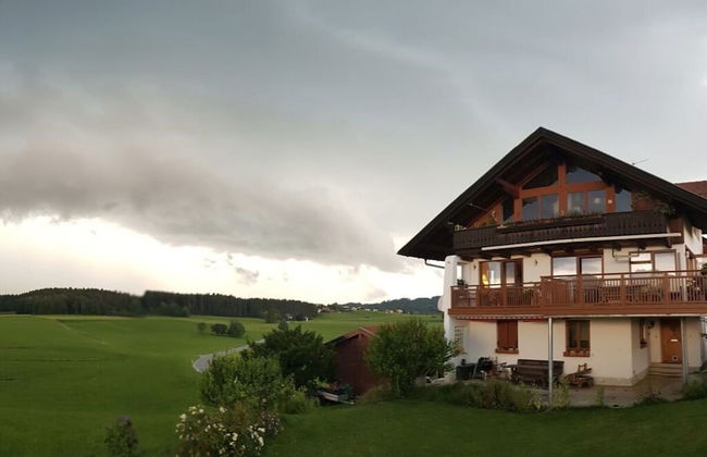 Mountain View Comfortable Holiday Residence - Photo 1