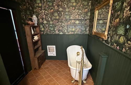 The Bonnet House - Photo 28