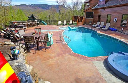 The Glen House -9 Bdrm Estate Sleep 26 Movie Theater,Pool,Golf,Ski - Foto 3